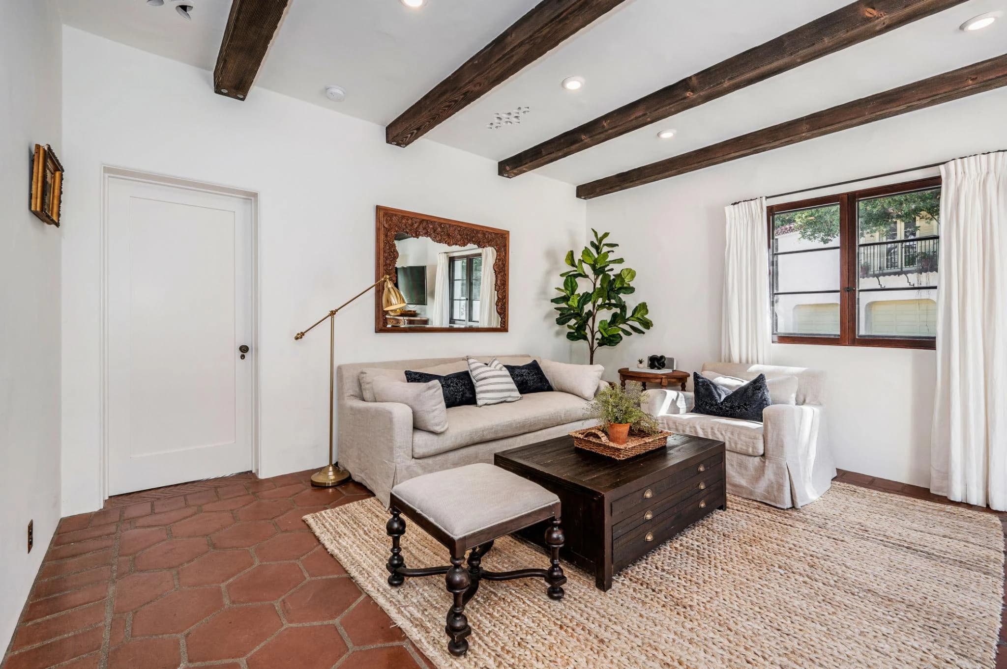 Standard cleaning home in Green Point Cape Town