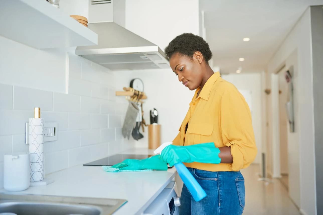 Move-out cleaning for a handover-ready Cape Town home before keys are returned